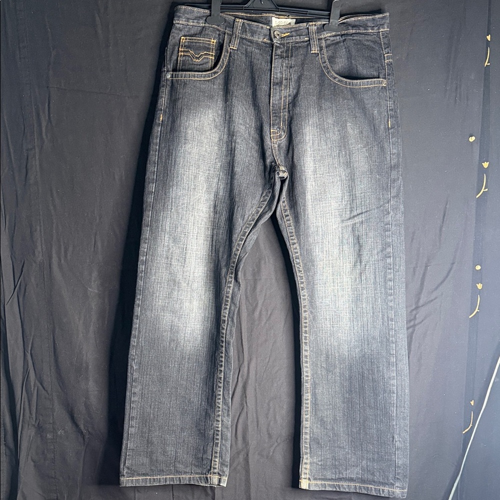 Stylish Gray Relaxed Fit Men's Jeans